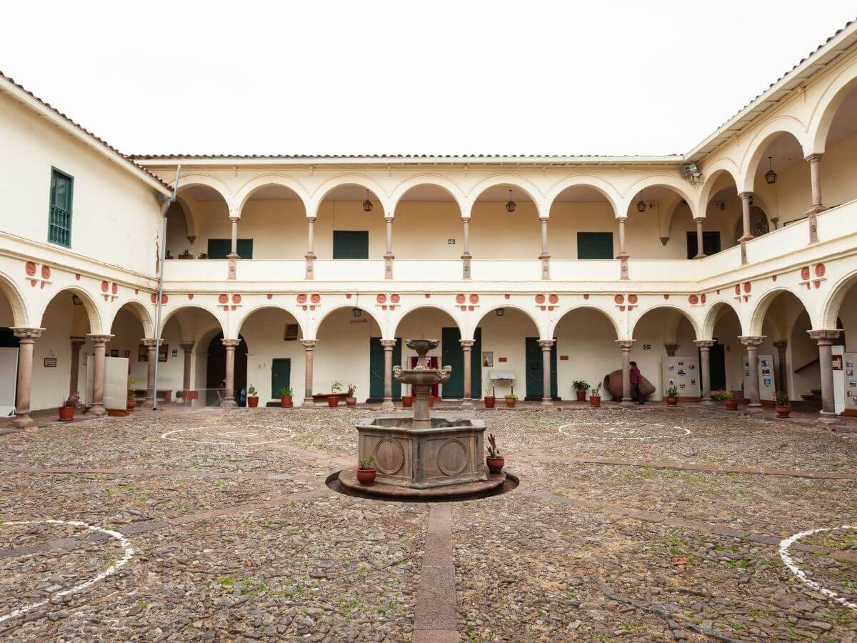Cusco plaza de armas