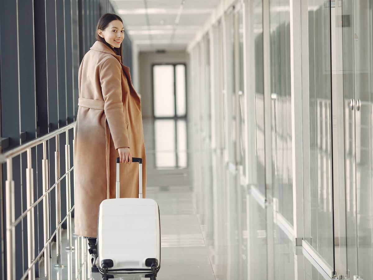 outfit aeropuerto elegante